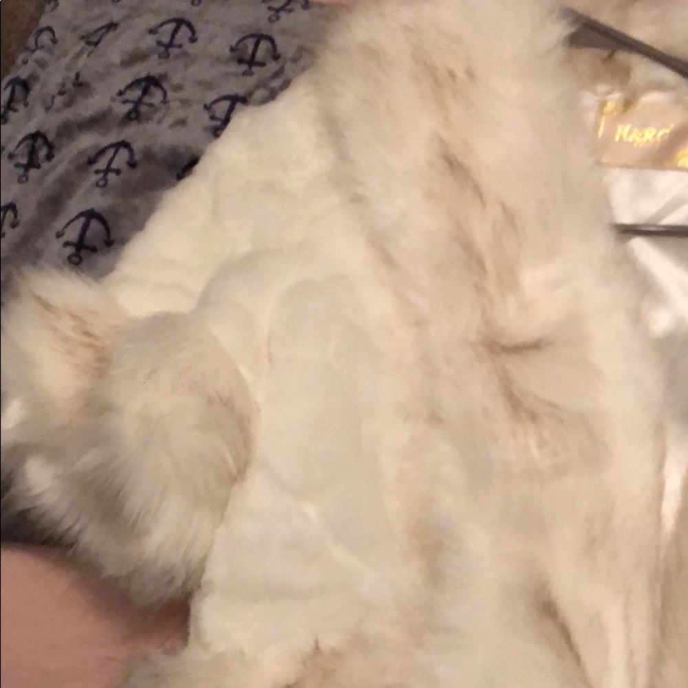 Fur coat - Picture 2 of 6